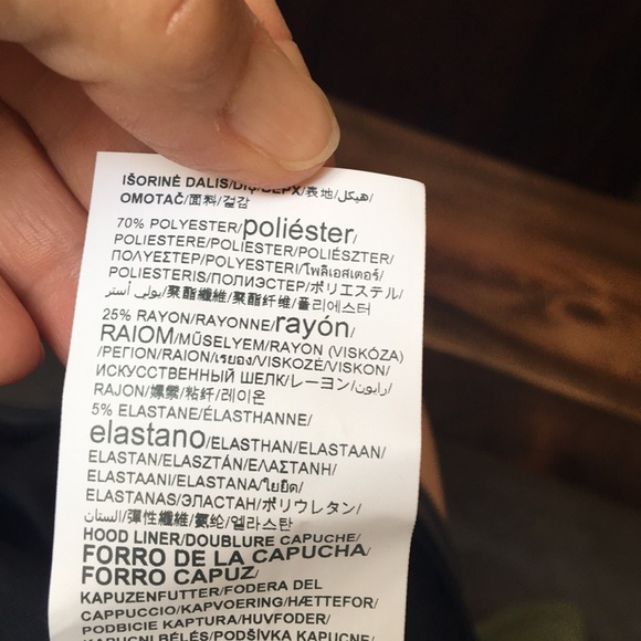 Under Armour Loose-Fit Full-Zip Hoody, NWT! - Picture 8 of 8